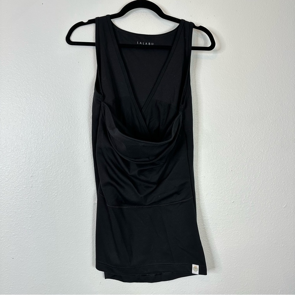 Women's Black Sleeveless Top